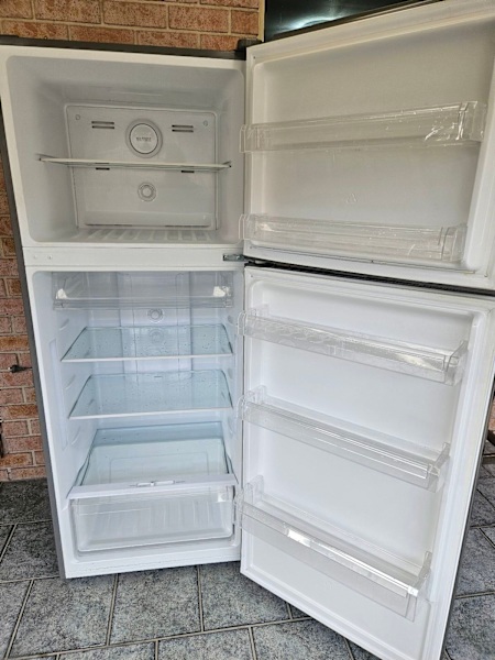 Haier Fridge Freezer – 457L – Great Condition – $55063023535374081111