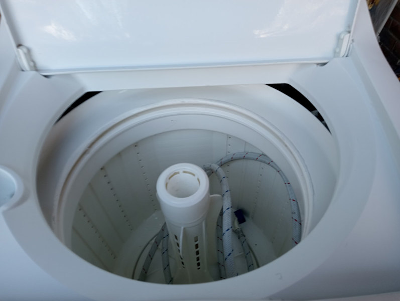 Simpson 4.5 Kg Top Loader Washing Machine in tip top condition63016485518978113