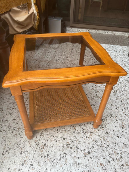 Vintage coffee table /side table62863412451201111