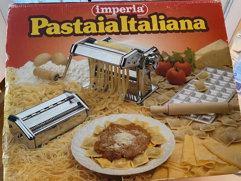 Imperia Pastaia Italiana Pasta Maker + Manual & Accessories Italy