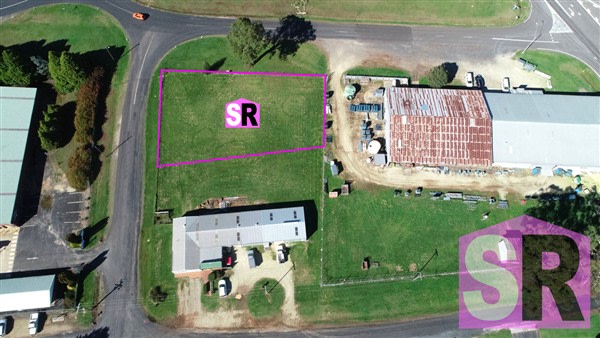 General Industrial Land Featuring An Expansive Street Frontage63438552179969112