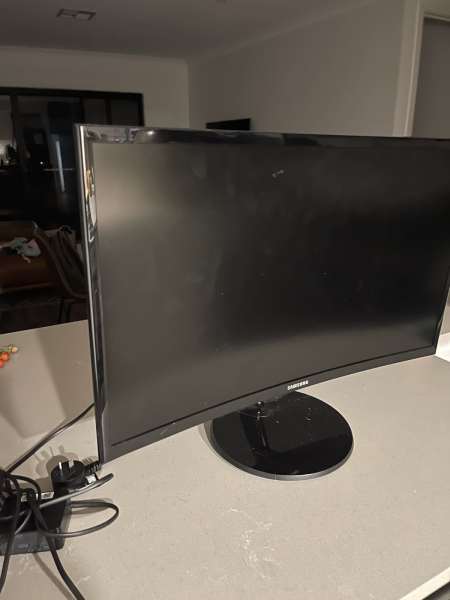 second hand led monitor olx