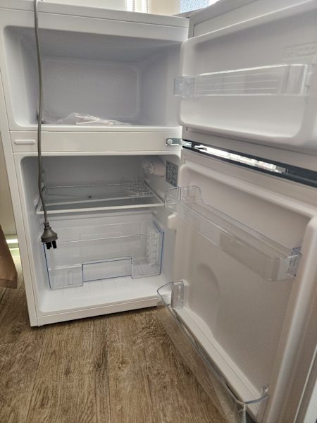 Chiq 86L 2 door bar fridge63021729313923111