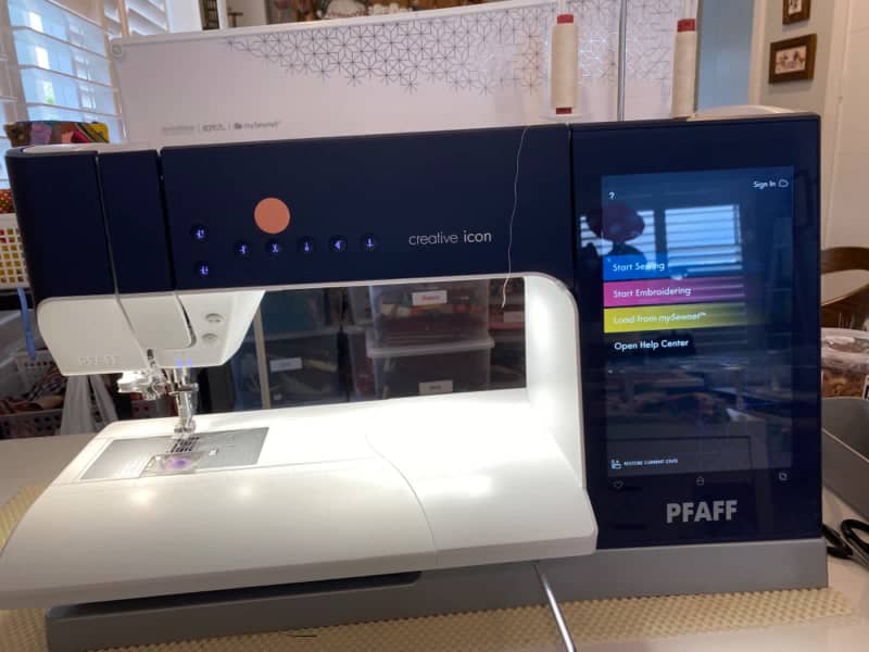Pfaff Creative Icon Sewing & Embroidery Machine 63022633424642116