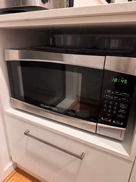 Russell hobbs 43 liter microwave oven63022633473666111
