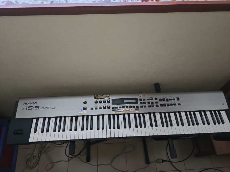 鍵盤楽器 Roland RS-9 64 Voice Synthesizer Roland RS-9 88-Key 64-Voice Synthesizer (NO POWER SUPPLY