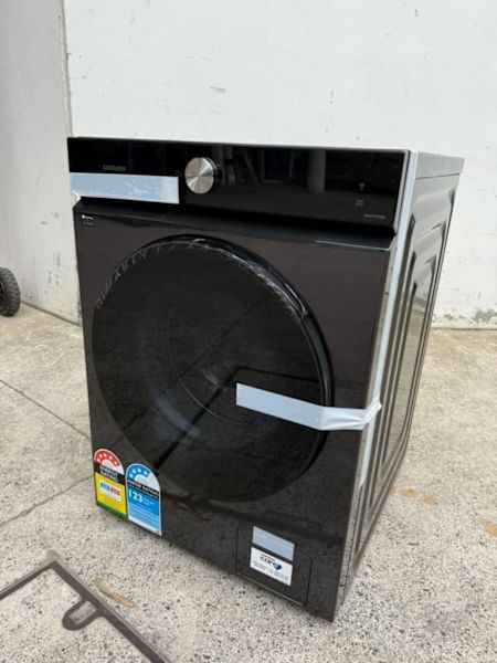 SAMSUNG 12KG FRONT LOAD WASHING MACHINE  LARGE CAPACITY & RELIABLE63021732212738112