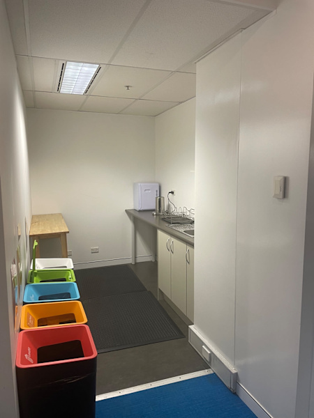 Up to 16 Co-Working Desks Available for rent - Sydney CBD62995718141441111