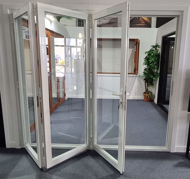 Aluminium 3 Panel Bi Fold Stacking Door - Black, White, Timber Effect63007782101377112