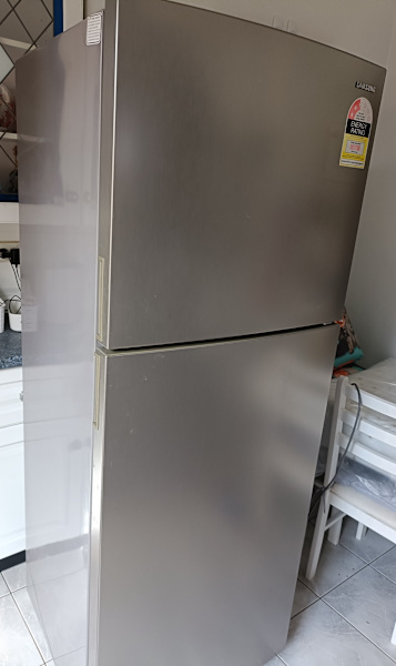 Samsung Fridge, Used63470144191746113