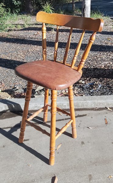 Wooden Bar Stools X 262863378886402111