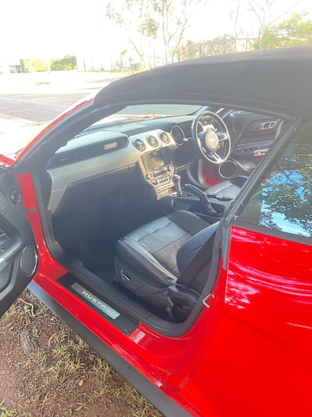 2016 Mustang convertable62934701126913113