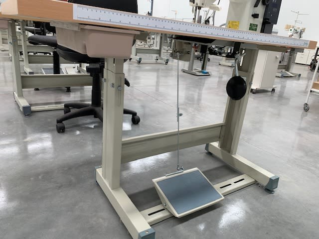 Industrial Sewing Machines - ZigZag Machine63016058268417113