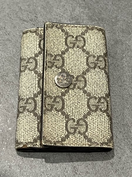 Louis Vuitton phone flip case 100% authentic, Accessories, Gumtree  Australia Cockburn Area - Coogee