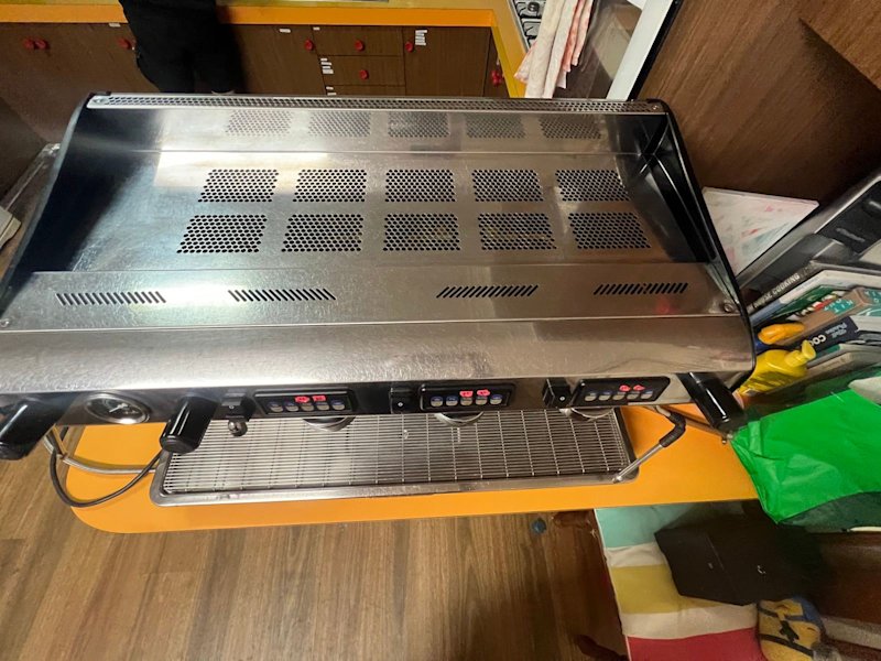 3 Group Expobar Coffee Machine & Accessories63442714191619111