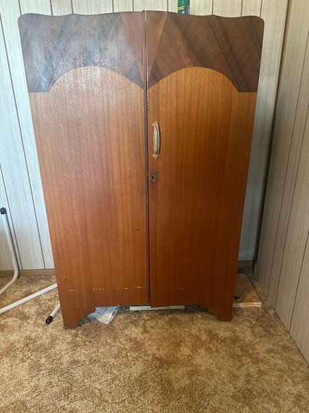 Vintage Bedroom Suite62863375673730112
