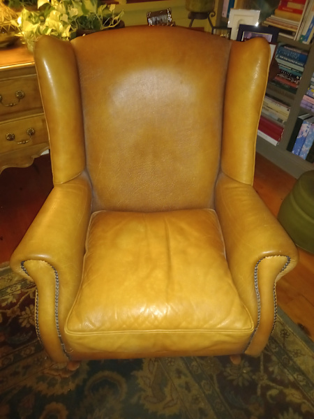 Pair of stunning wingback leather arm chairs62865821239811112
