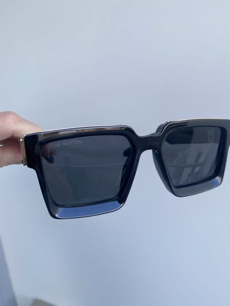 Louis Vuitton lv millionaire sunglasses in black gold NEW GUCCI, Accessories, Gumtree Australia Brisbane North West - Brisbane City