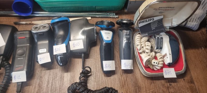Philips shavers starting from $15 Great selection. Helpful information63014709697923111