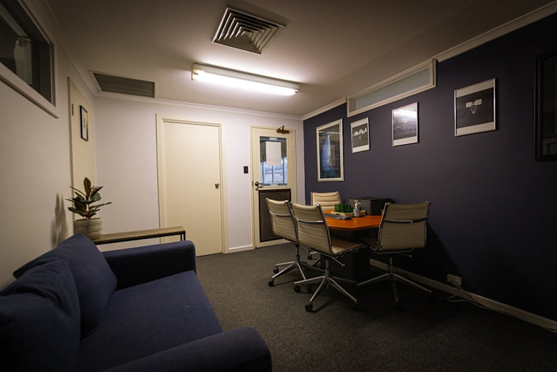 Creative Studio & Office desk Space for Rent  Hendon, SA62995620713857111