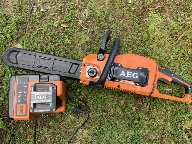 Aeg 58v online chainsaw