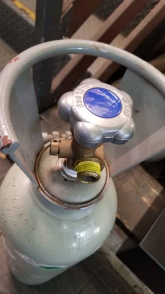 CO2 (10.5 L)Gas bottle15.5 kg for Beer, Wine Bar, Like New .Hillsdale63022181852929111