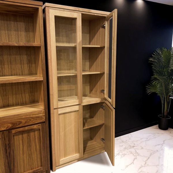 BC40 - Tassie Oak cabinet bookshelf628633850720011117