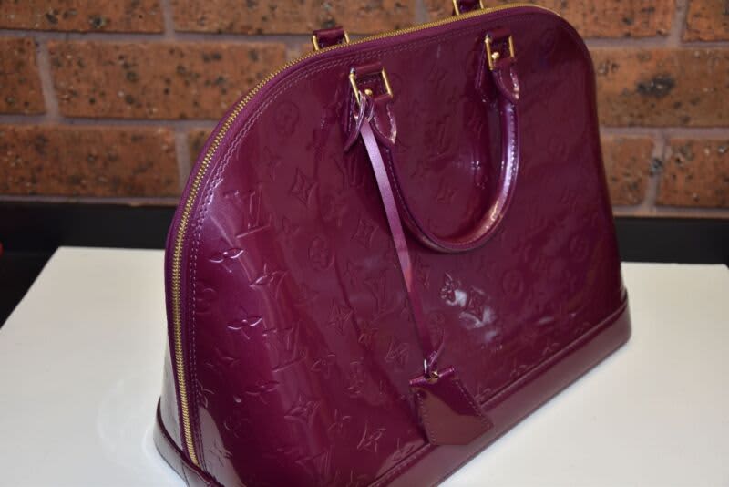 Louis Vuitton Burgundy Vernis Alma mm