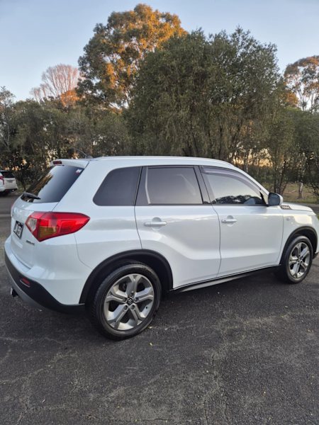 2018 Suzuki Vitara..Automatic..Low KMs62882728352899112
