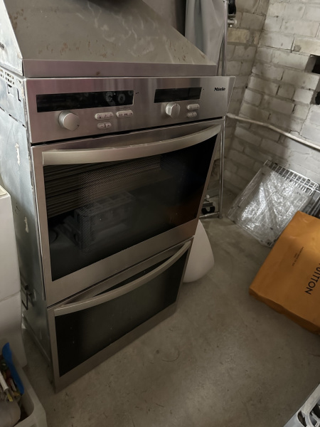 Miele Double oven and steam oven 63019991525379114