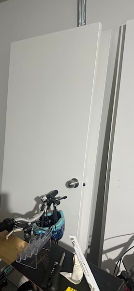 Room door , wardrobe door and shelf63005378828289111