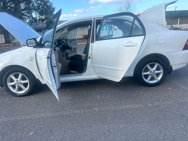 Toyota Corolla 62938582821122113
