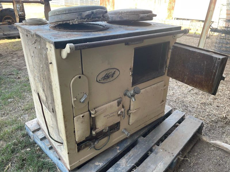 AGA stove, gas converted63612127855235113