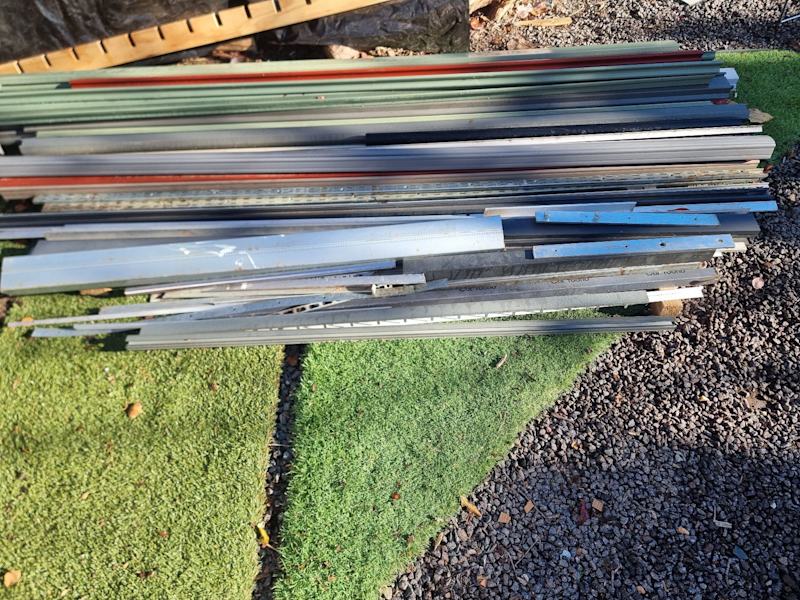Swap colourbond fence rail & post63440398133505111