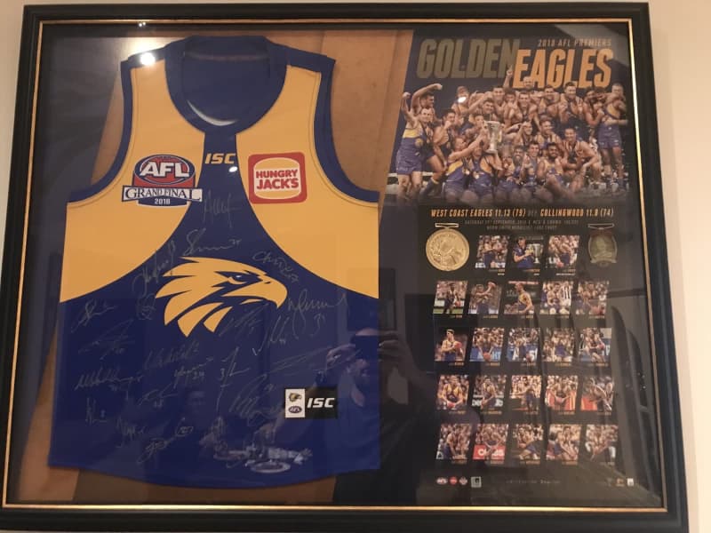 West Coast Eagles 2018 Premiership Team Signed Jersey :: 2018 AFL  PREMIERSHIP :: AFL - Aussie Rules :: Sports Memorabilia :: Memorabilia  Australia