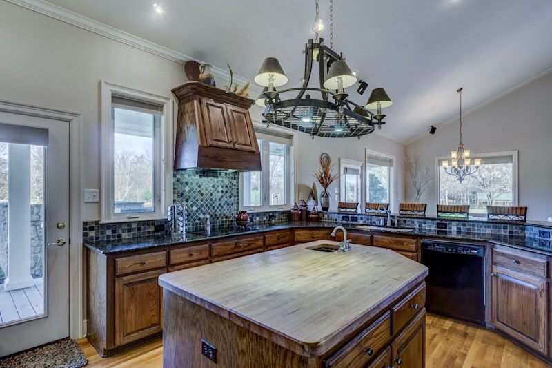 CLEANING and PARTYCLEANING SPECIALISTS62863368472323111