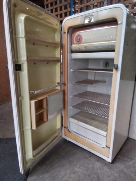 Kelvinater fridge 1950s approx63021730893571111