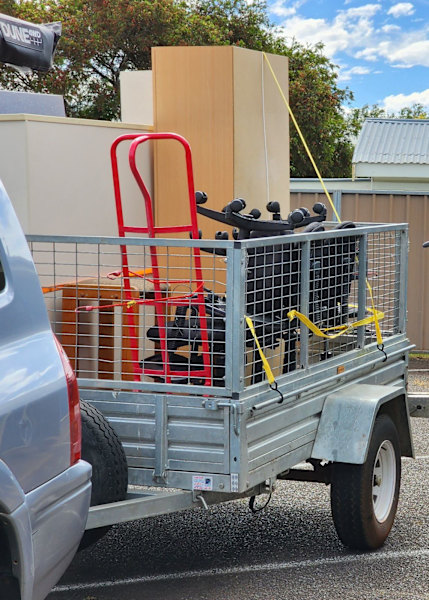 Trailer Service for Hire62863394002690111