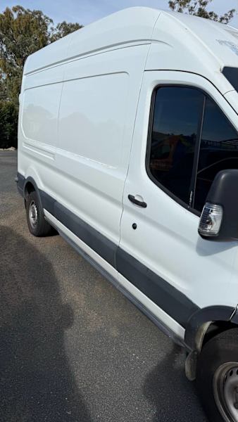 Ford transit van62932712904707112