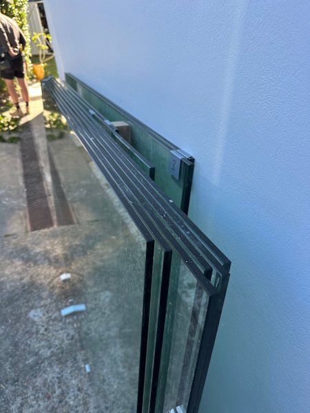 Pool glass FREE63012914629251111