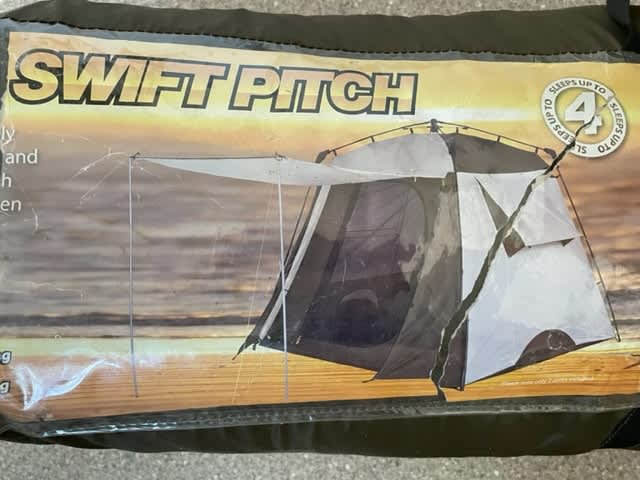 Coleman SWIFT PITCH DOME270-