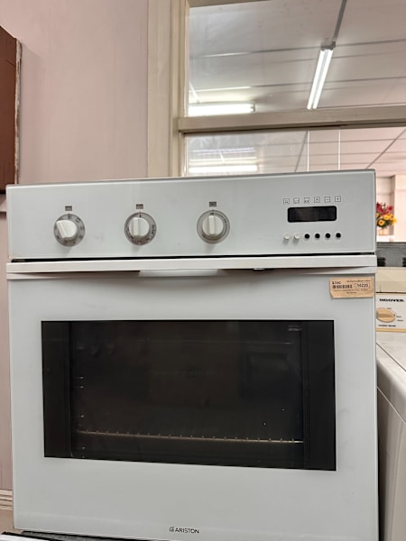 Ariston Fan Forced Electric Underbench Oven, 6 months warranty (16220)630169094480661119