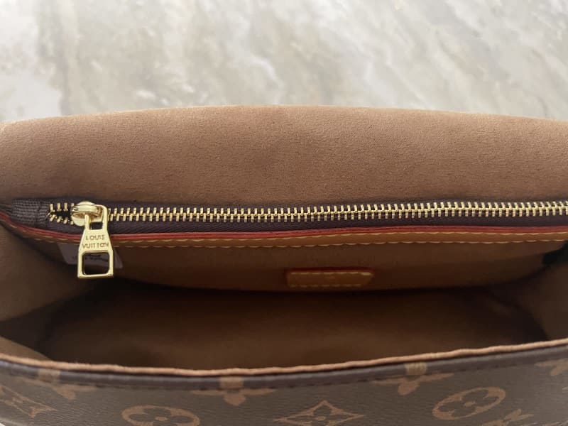 Louis Vuitton Handbag, scarf not included, Bags, Gumtree Australia  Joondalup Area - Kinross