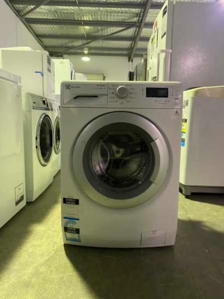 Electrolux 7 Kgs Washing machine63012913040387111