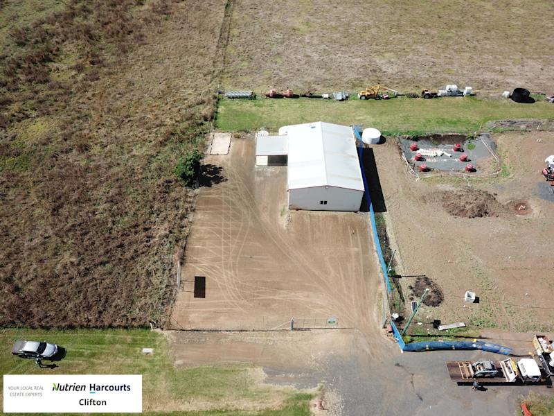 New England Highway, Nobby62885372157955113