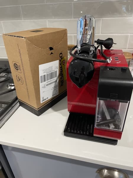Nespresso machine $50 with free capsules!!63470142425473110