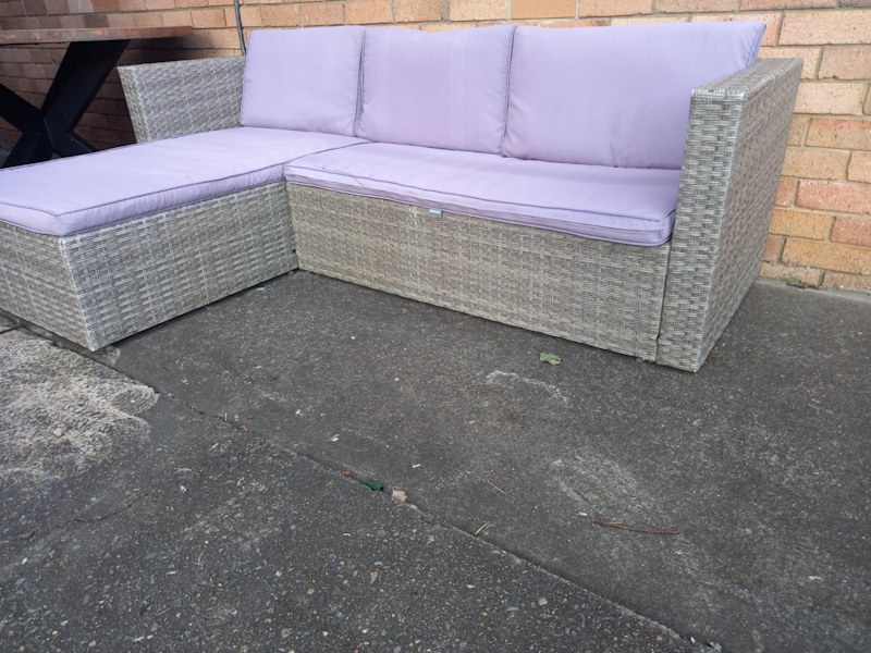 2 Seater with chaise. cane lounge62863412814210111