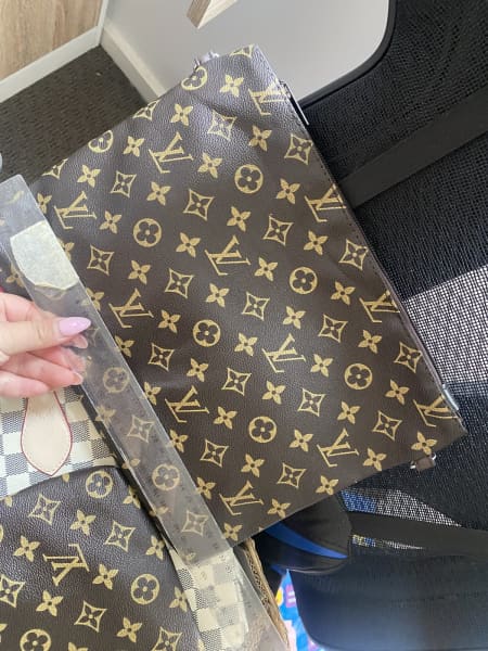 louis vuitton Capucines bag lv mini bag handbag 21cm, Bags, Gumtree  Australia Melbourne City - Melbourne CBD