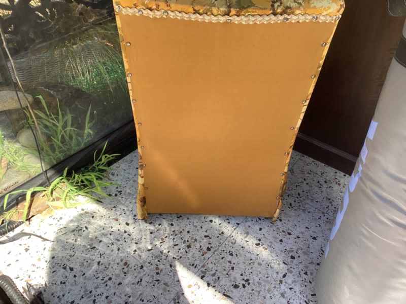 Vintage chair with storage62864724148609113