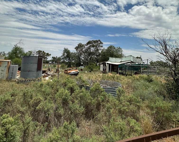 Cheap block of land for sale!63007280682754112